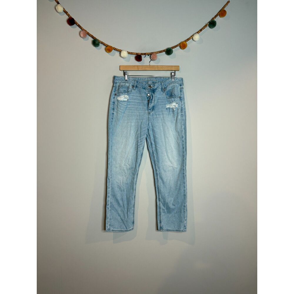 American Eagle Tomgirl jeans